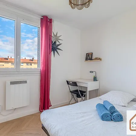 2 Avec Balcon Aux Portes De Lyon