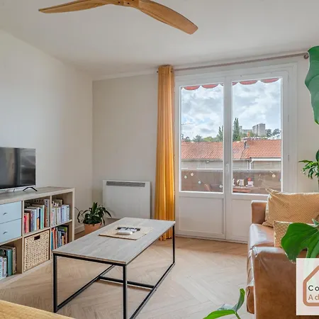 2 Avec Balcon Aux Portes De Lyon *